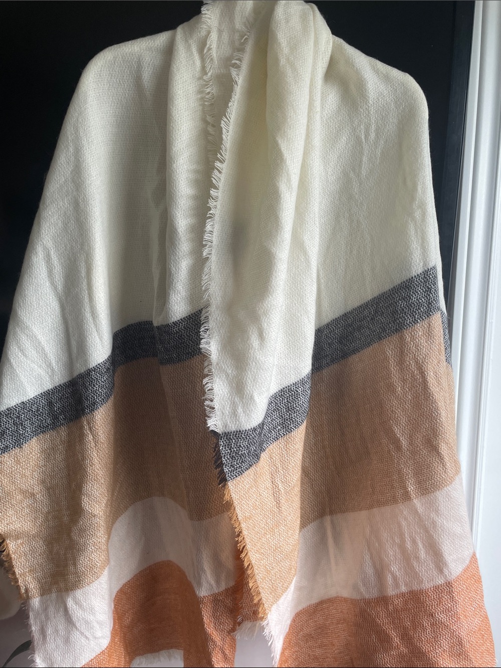 Neutral Stripe Scarf - White & Tan